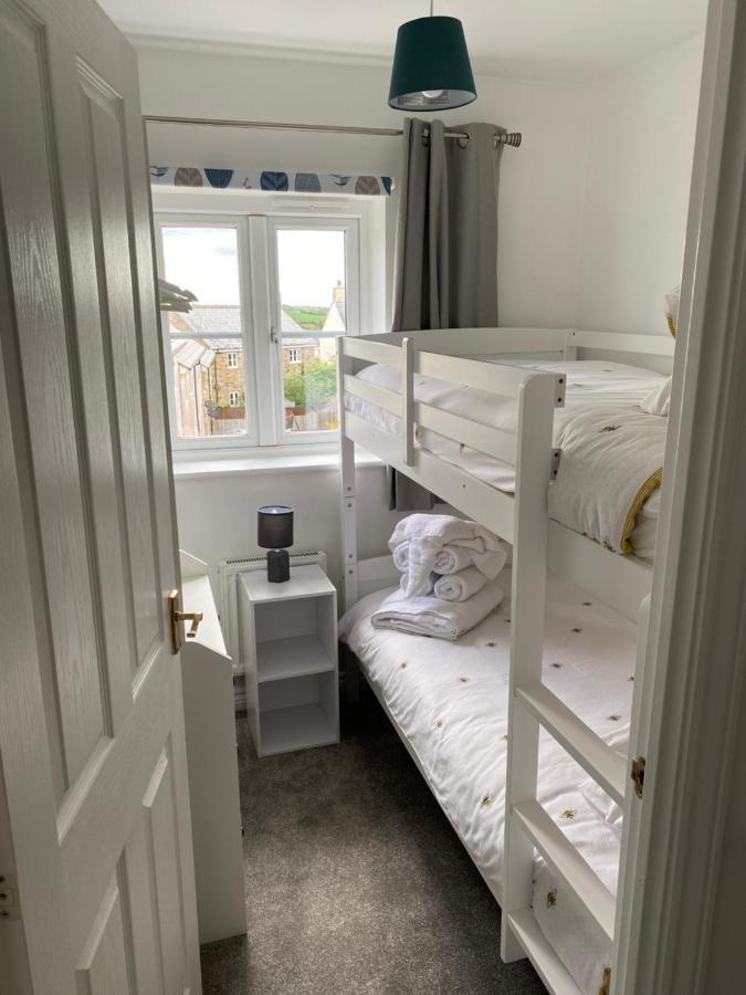 Stylish 3 Bed Home With Allocated Parking For 2 Liskeard Esterno foto